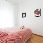 Peral Home Cozy Apartment