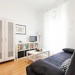 Peral Home Cozy Apartment
